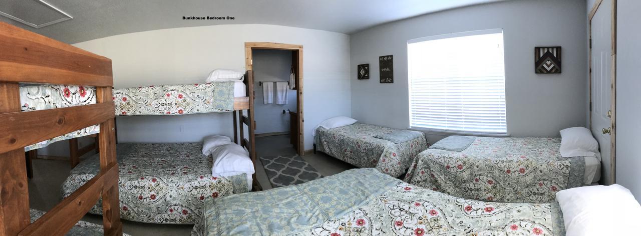 Arrowhead Point Lodge & Campground Kingston Luaran gambar